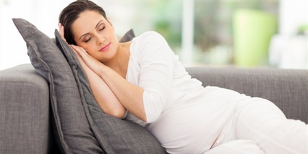 孕晚期：睡个舒适好觉是个很奢侈的事